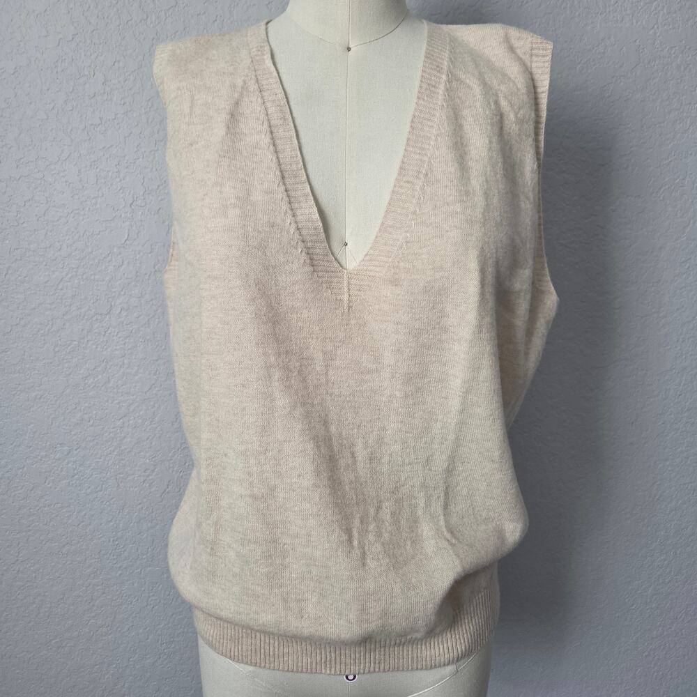 Premium 100% Australian Wool Vest - Oatmeal V-Neck Sweater Tank